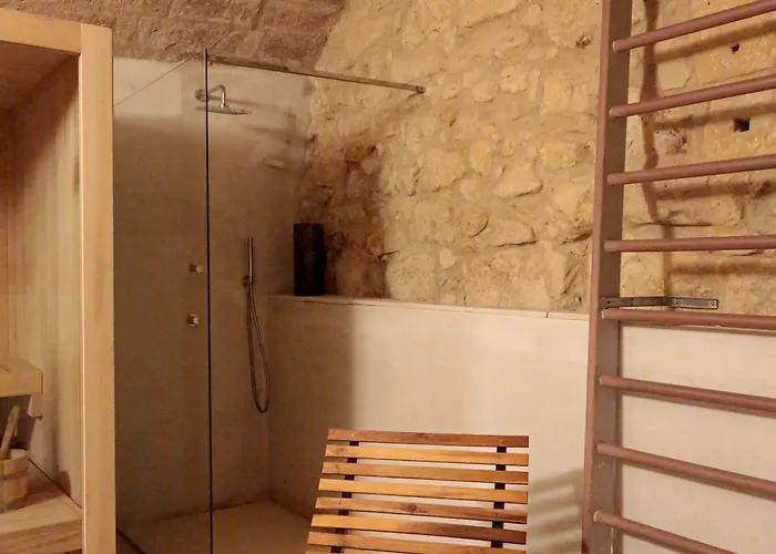 מלון דירות Lu Leccio 2*