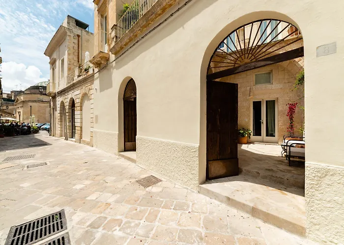 Lu Leccio מלון דירות 2*