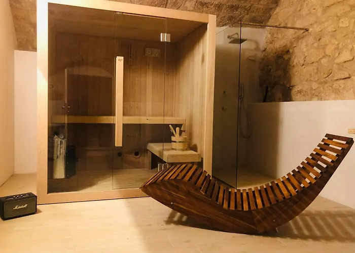 Lu Leccio Aparthotel 2*